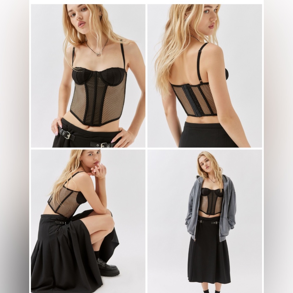 NWT Urban Outfitters Women Fishnet Black Corset Size Medium